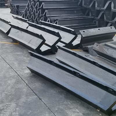 Schwarz-Farbdock-Schutz des Bogen-417kNm der Gummipuffer-NR 500H