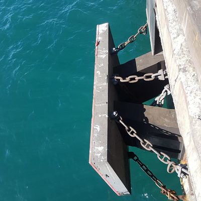 Glatter NR Hochleistungsgummistoßdämpfer des Elementtyp-Dock-Gummipuffer-