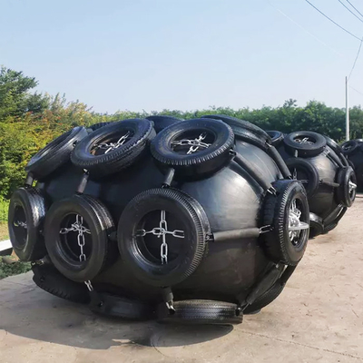 Überziehschutzanlage HDG 4.5*9.0M Yokohama Rubber Fender für das vorübergehende Anlegen