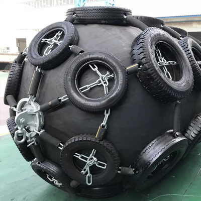 Überziehschutzanlage HDG 4.5*9.0M Yokohama Rubber Fender für das vorübergehende Anlegen