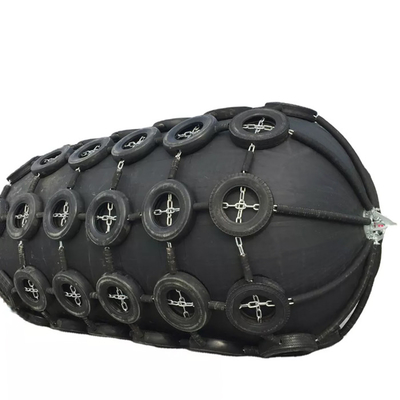 50kPa 4.5M Yokohama Rubber Fender mit Hochleistungsschutz-Reifen-Ketten-Netz