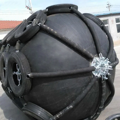 2.0*3.5M Floating Pneumatic Rubber Fender 50kPa 80kPa für Schiffs-Ankern