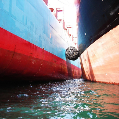 ISO17357 pneumatischer Gummipuffer glattes Oberflächen-50kPa Marine Safety