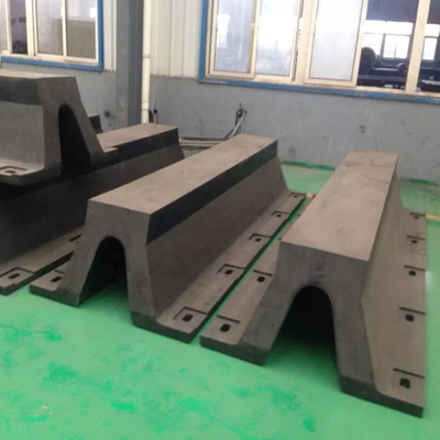 Guter Dock-Hafen-anlegender Stoßdämpfer Scherkraft-Boots-Dock-Fender PIANC 2002