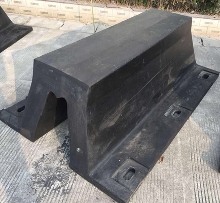 Leichte Naturkautschuk-schwarze Farbe des Bogen-Fender-langlebigen Gutes für Marine Vessels