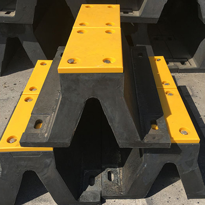 Zuverlässiger Schutzbogen Gummi-Fender Marine-Infrastruktur Anpassbar