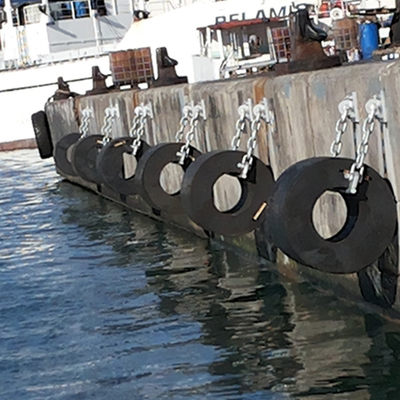 Zylindrische Marine-Fendern Marine-Schutzausrüstung erschwingliche Fendern für den Hafenbetrieb