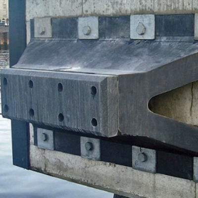 V-förmige Marine-Fender effiziente Stoßdämpfung Leichtbau Wartungsfrei