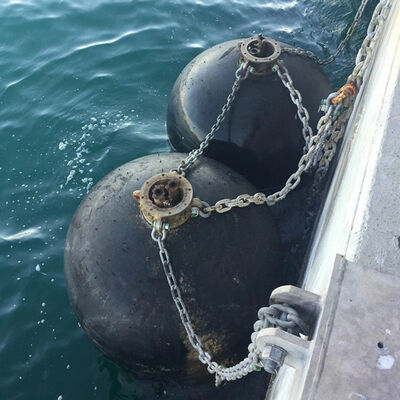 Robuste Gummi-Konstruktion Unterwasser-Fender Ausgezeichnete Energieabsorption Wetterfest