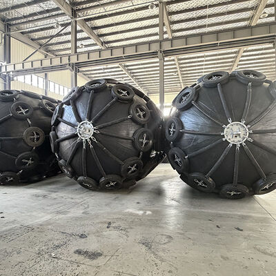 Yokohama Rubber Fender Schwerlastschwimmendes Design Niedrige Wartung für Marineanwendungen